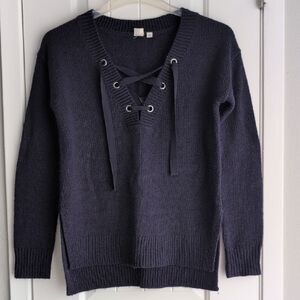 GAP V-Neck Lace Up Pullover Sweater